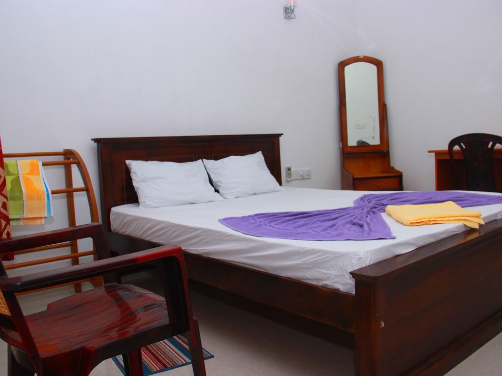 Bed and Breakfast Heaven Star Rest Mirissa Pokoj fotografie